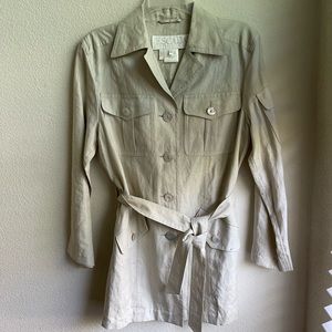 Escada Sport Safari Blazer Jacket Beige 100% Linen. Button pockets Size 34 EUC